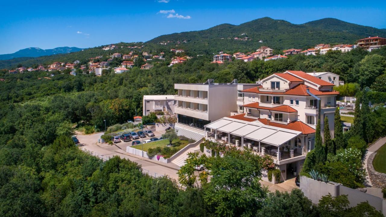 Laurus - Liburnia 4*